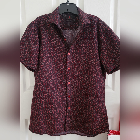 BC Collection Men's Black and Red Patterned Shirt - Picture 1 of 10